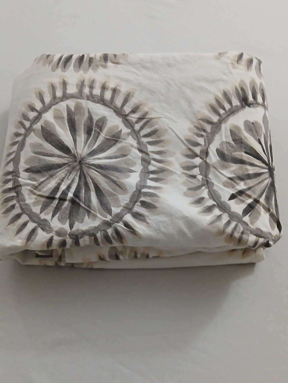 West Elm Queen Duvet Cover Set